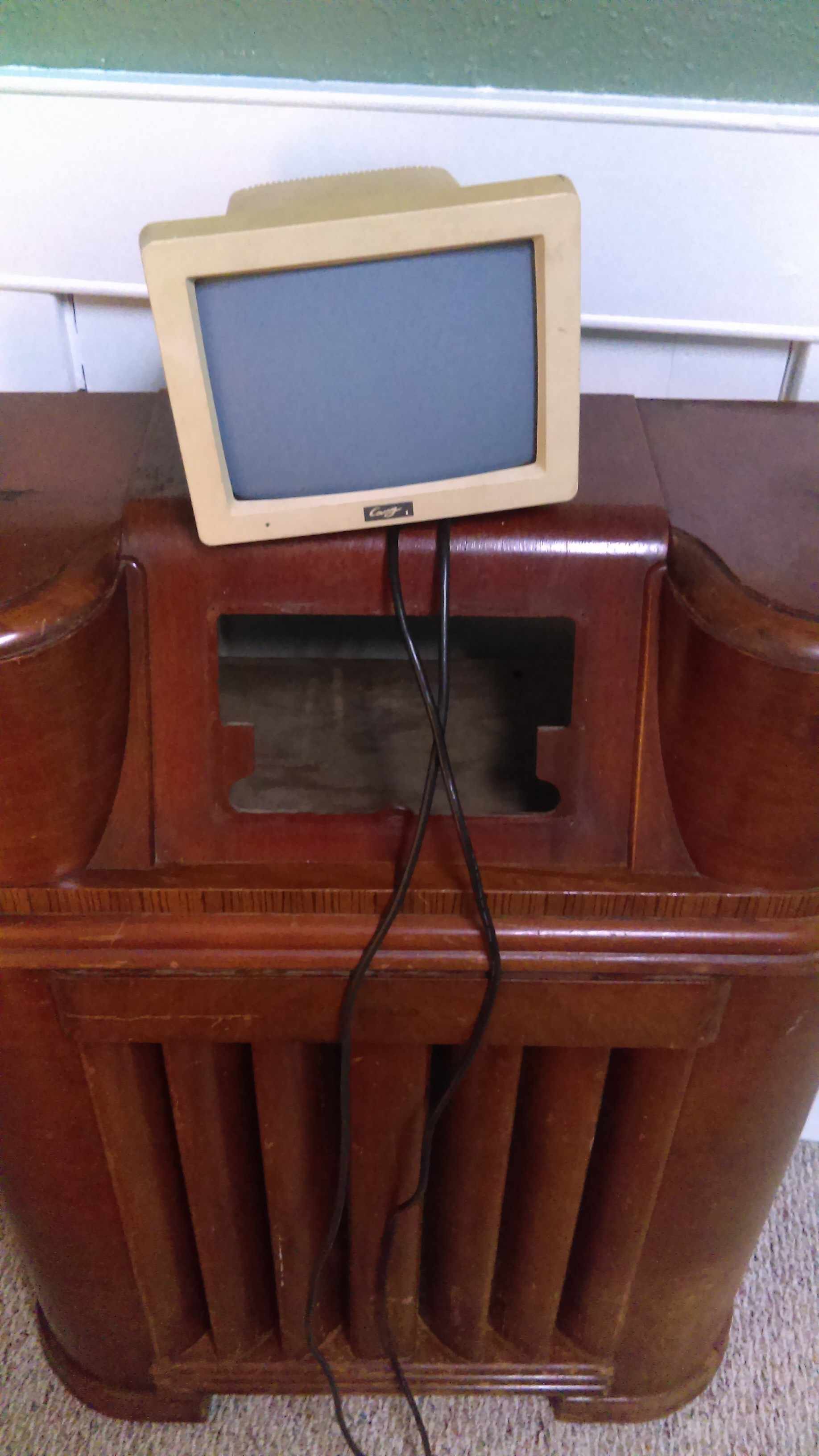 Carry-I computer monitor